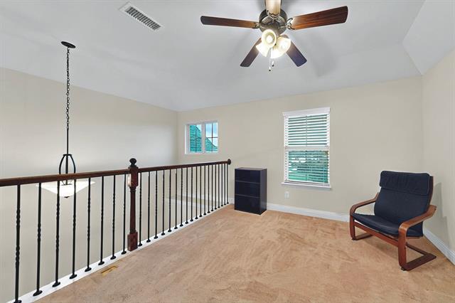 Building Photo - 2633 Sunstar Dr