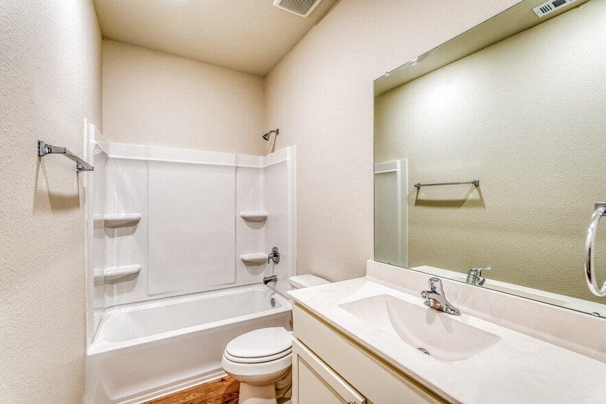 Building Photo - 7506 Tipton Meadow Way