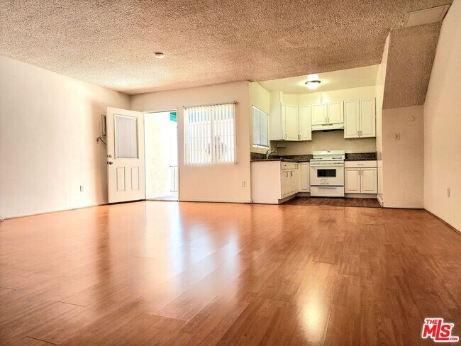 Building Photo - 3055 Foothill Blvd