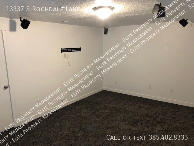 Building Photo - 13337 Rochdale Ln