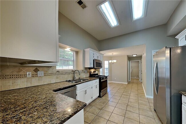 Building Photo - 1783 Ashbury Point Dr