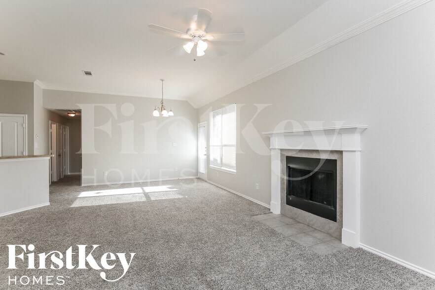 Building Photo - 1415 Sax Leigh Dr