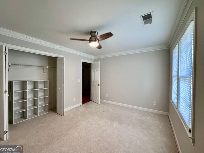 Building Photo - 3363 Somerset Trace