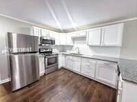 Building Photo - 8234 4th Ave S