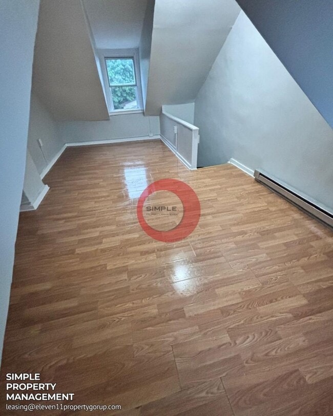 Building Photo - Fully renovated 3 bedrooms 1 bath House