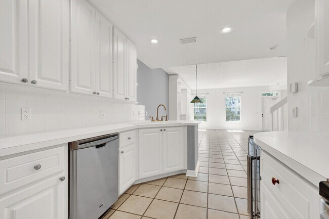 Building Photo - 133 Wentworth Ct