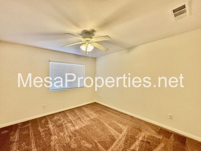 Building Photo - 15976 Elkins St