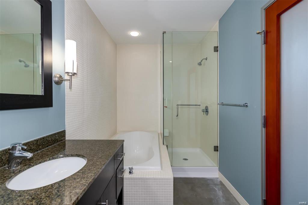 Building Photo - 1136 Washington Ave