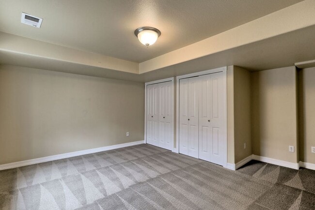Building Photo - 4 Bedroom 3 Bath Ranch in Greeley