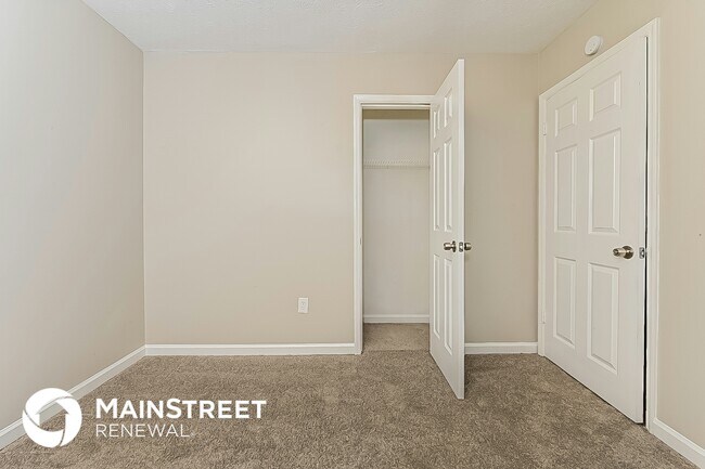 Building Photo - 2239 Cherokee Valley Cir
