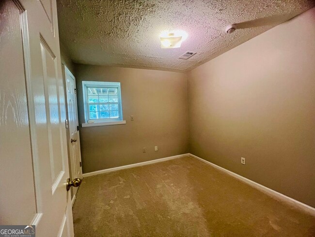 Building Photo - 1429 Wyntercreek Dr