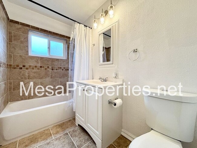 Building Photo - 17571 Deodar Ave