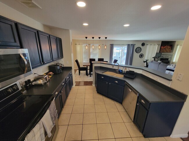 Building Photo - 2479 S Ensenada Way