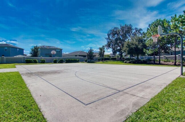 Building Photo - 2942 Fieldwood Cir