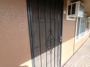 Building Photo - Welcome to SkyView Villa & Somerset Apartments!