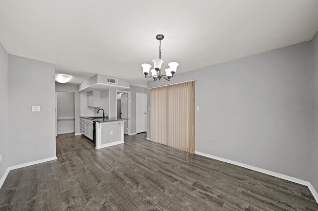 Building Photo - 260 El Dorado Blvd