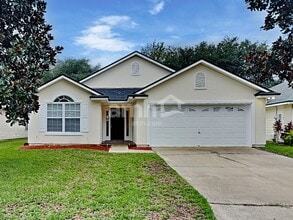 Building Photo - 734 Mackenzie Cir