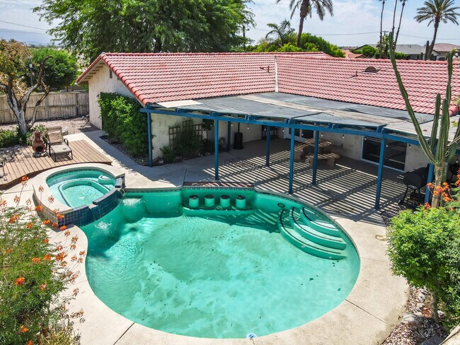 Building Photo - 79990 Camelback Dr