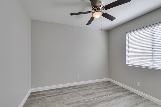 Building Photo - Beautiful Upgraded 3 Bedroom Home in Southwest Las Vegas!