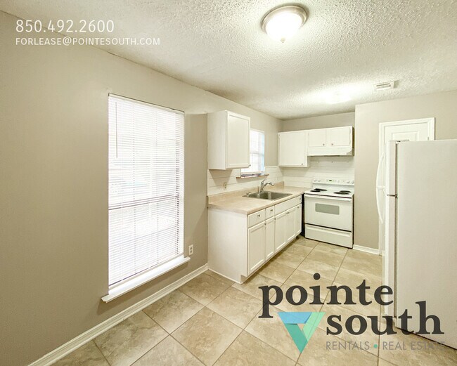 Building Photo - 6399 Schoel Ln