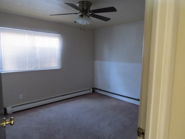 Building Photo - 4570 Washington Square Dr