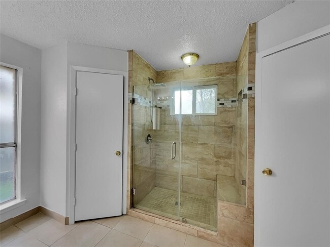 Building Photo - 17103 Costero Dr