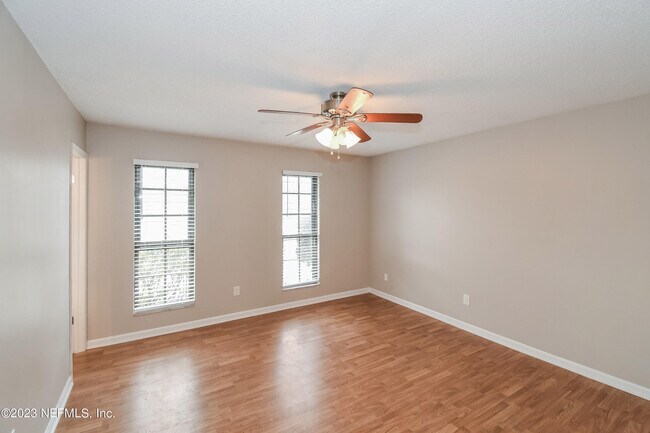 Building Photo - 8366 Grampell Dr