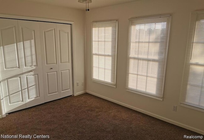 Building Photo - 1792 Bentley Ct