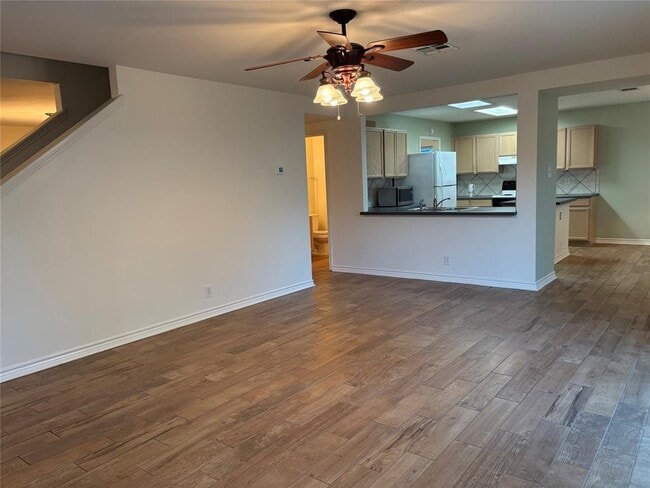 Building Photo - 88 Elm Hill Ct