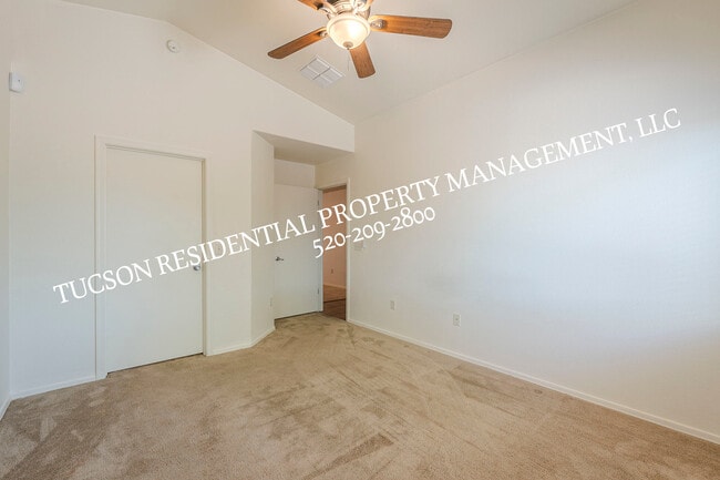 Building Photo - 6313 E Garden Stone Dr