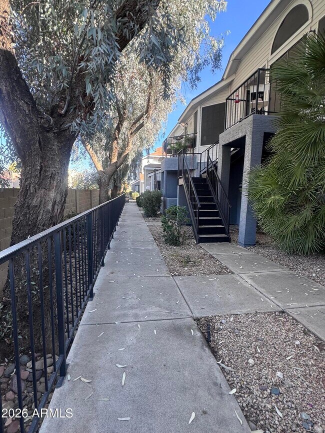 Building Photo - 8888 N 47th Ave