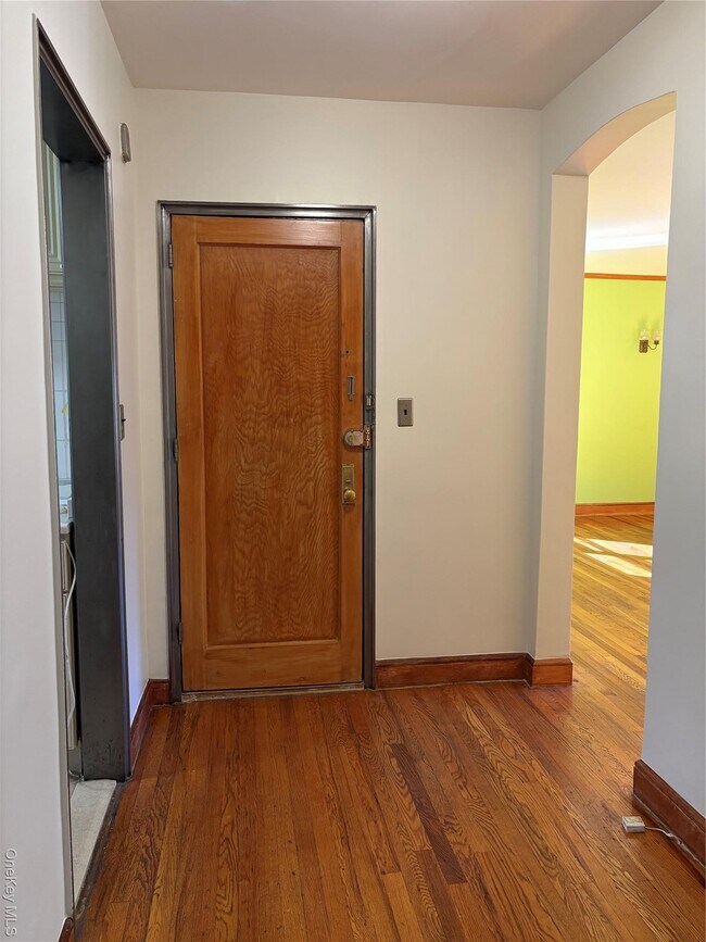 Primary Photo - 21-41 78th St
