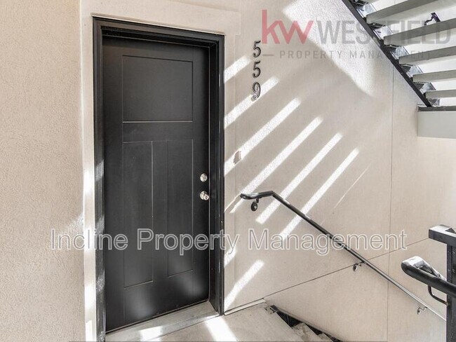 Building Photo - 752 N 260 W