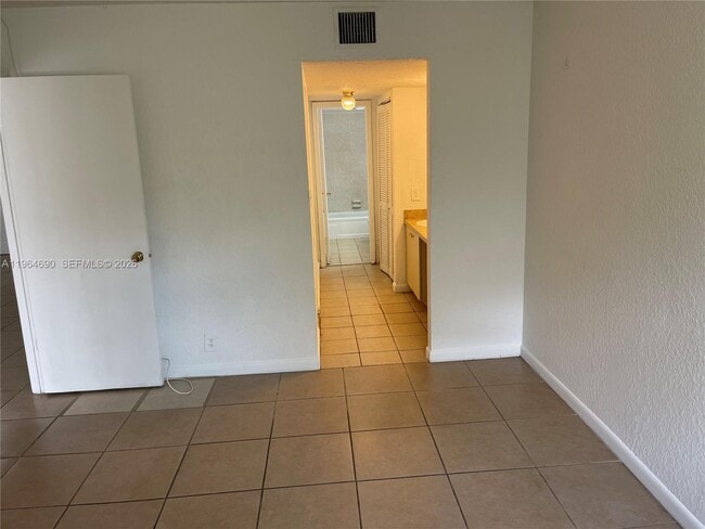 Building Photo - 2017 NW 46th Ave