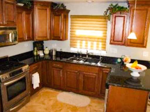 Building Photo - 461 Juanita Dr