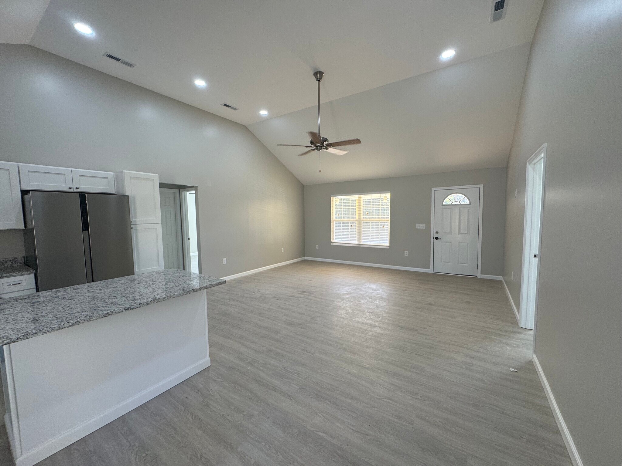 Building Photo - 376 Silver Run Rd