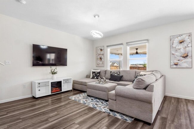 Building Photo - 101 Magnum Force Dr