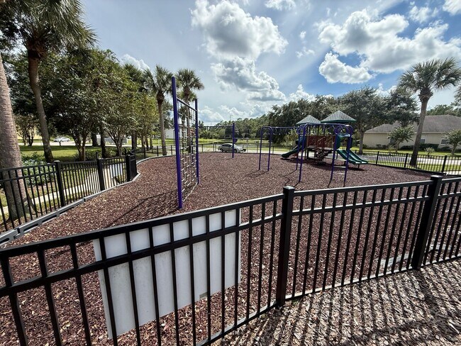 Building Photo - Welcome to Tanner Crossings.  Luxury Livin...