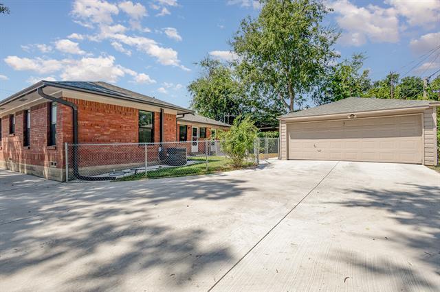 Building Photo - 6435 Ravendale Ln