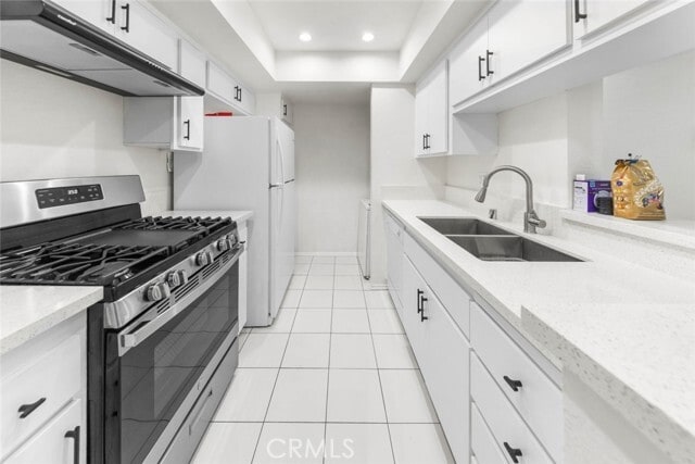 Building Photo - 424 Oak St