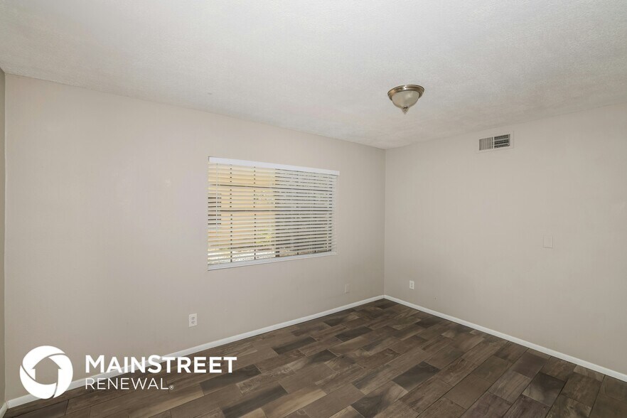 Building Photo - 5322 W Riviera Dr
