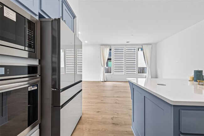 Building Photo - 5802 Reef Rdg Dr