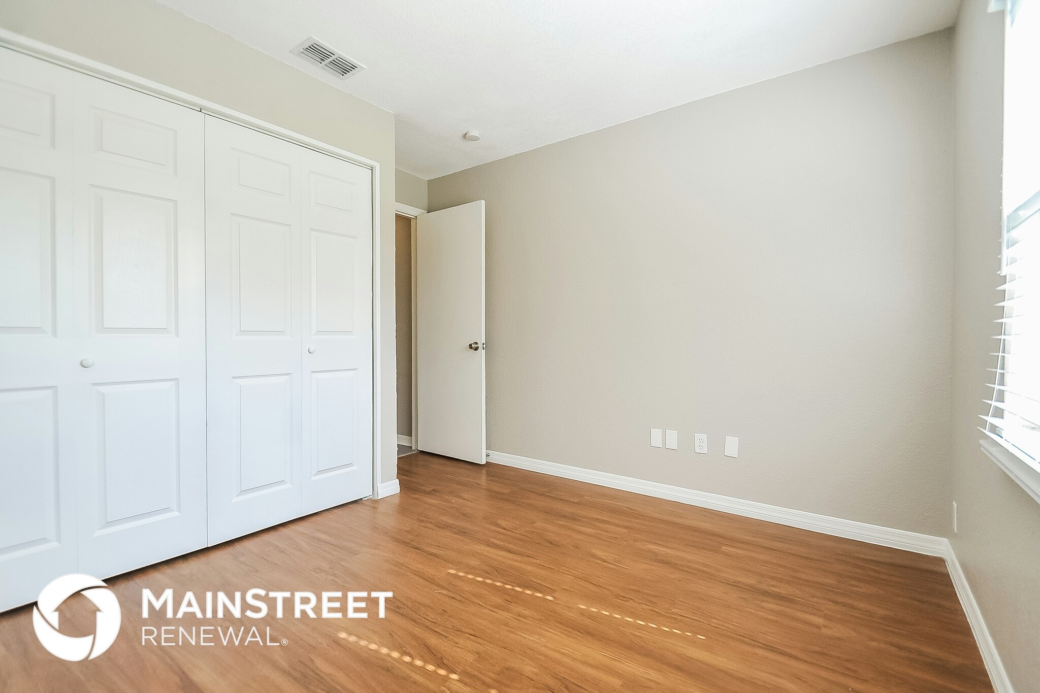 Building Photo - 1625 Crossridge Dr