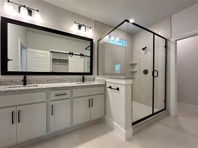 Building Photo - 564 Mission Trl