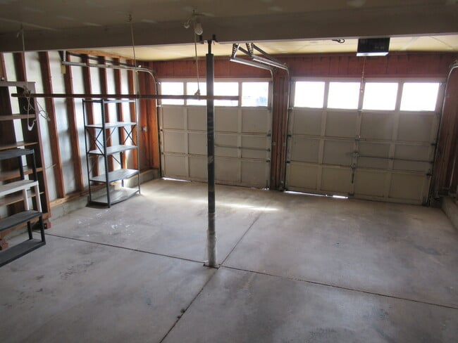 Building Photo - 7980 Belford Dr