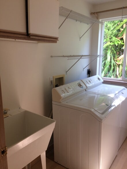 Building Photo - 45-155 Kokokahi Pl