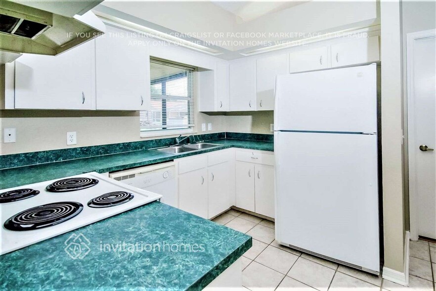 Building Photo - 2609 Everleth Dr