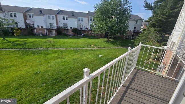 Building Photo - 6152 Strasburg Dr