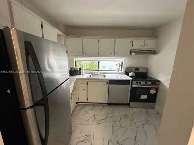 Building Photo - 16909 N Bay Rd