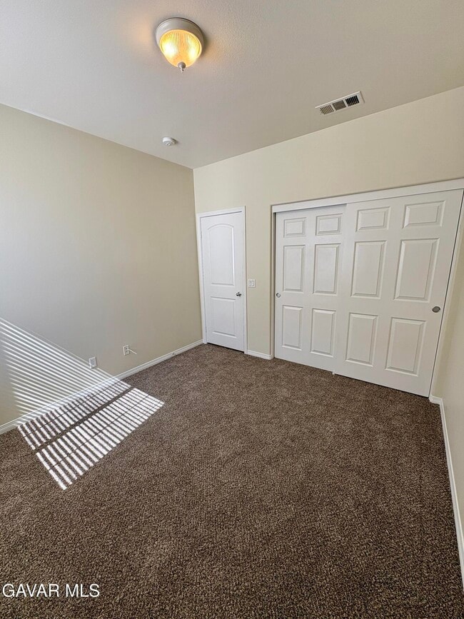 Building Photo - 5730 Paddington Dr